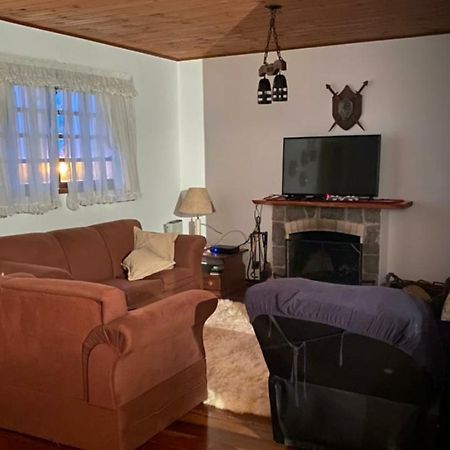 Apartamento Campos do Jordão Екстериор снимка